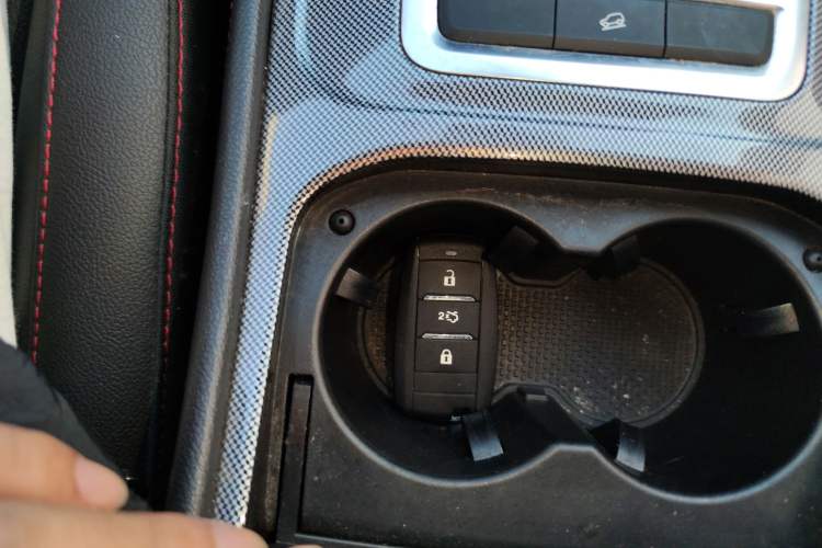 Used CHANGAN CS55 2017 1.5T Automatic Colorful Edition
