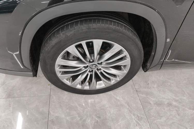 Used Toyota Highlander 2022 Dual-Engine 2.5L Four-Wheel Drive Supreme Edition 7-Seater
