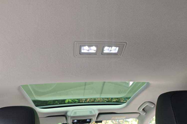 Used Volkswagen Lamando 2023 Lavida L 280TSI DSG Spicy Edition
