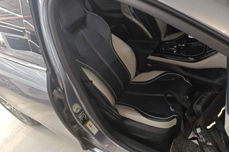 Used BYD Qin PLUS 2021 EV 500KM Luxury Model