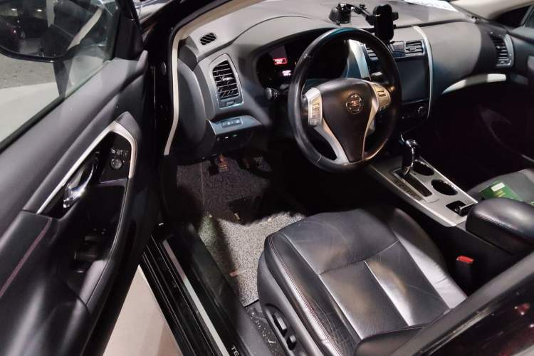 Used Nissan Teana 2018 2.0L XL Smart Upgrade Edition
