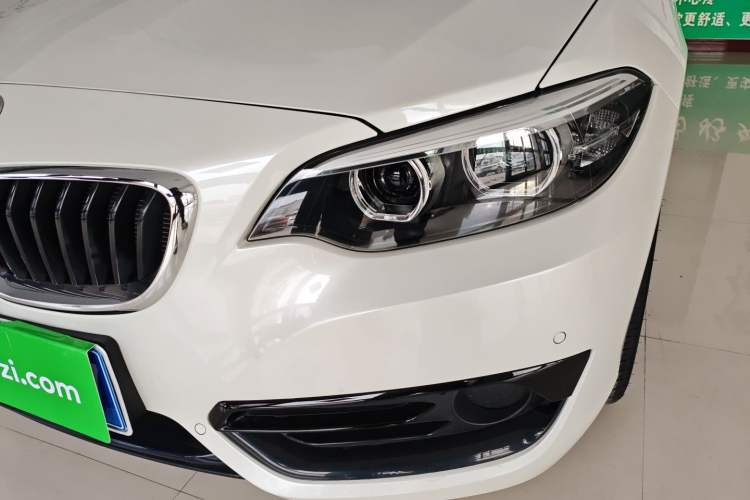 Used BMW 2 Series 2018 220i Convertible Coupe Sports Design Package