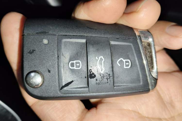 Used Volkswagen Sagitar 2019 280TSI DSG Comfort Version China VI Standard Vehicle Key