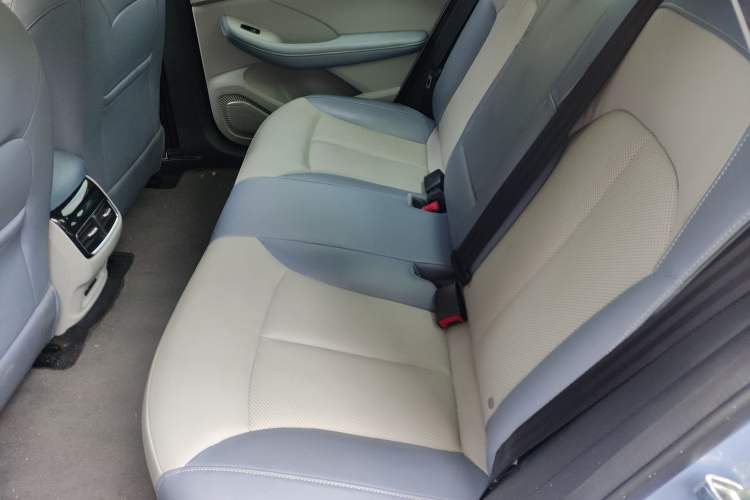 Used Rising ER6 2021 New Dynamic Edition 520km Smart Leading Version
