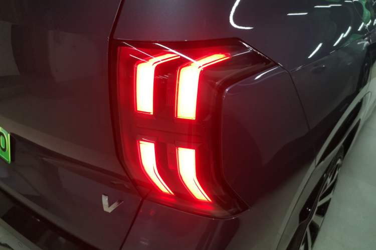 Used AION V 2024 Aion Tyrannosaurus 650 LiDAR Edition Right Rear Taillight