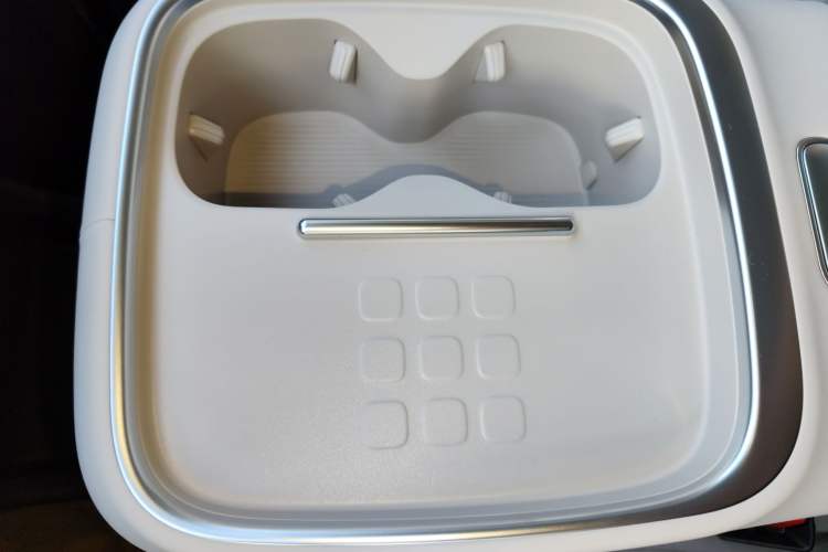 Used AION UT 2025 330 Starlight Edition Vehicle Key