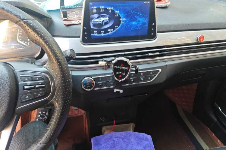 Used Dayun Yuehu 2021 32.85 kWh Two-Wheel-Drive Sprite Version