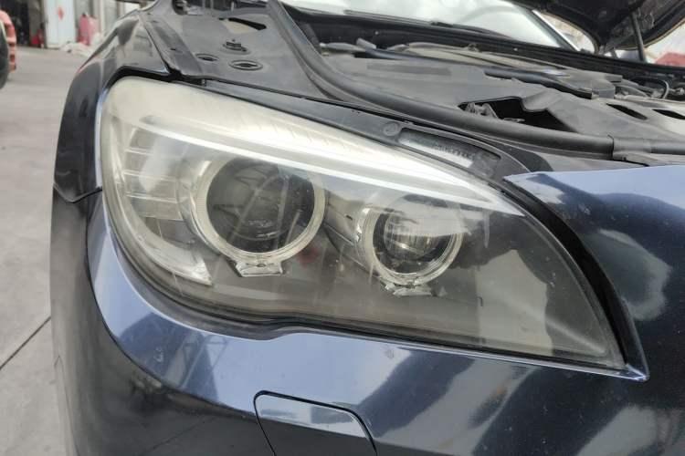 Used BMW 7 Series 2013 740Li Leading Model Right Front Headlight