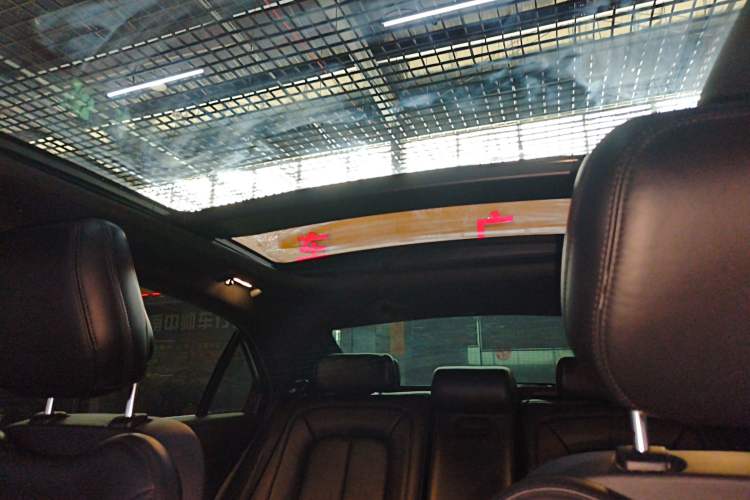 Used Lincoln Continental 2019 2.0T Two-Wheel Drive Luxury Edition China VI Standard