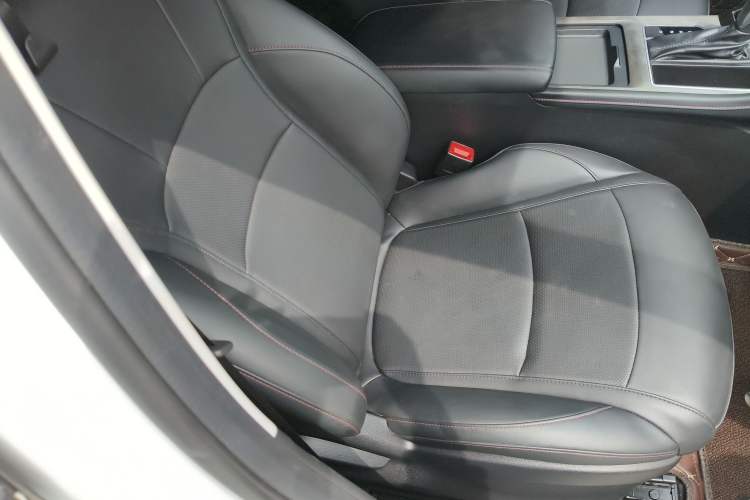 Used Roewe i5 2023 1.5L CVT Luxury Edition Right Front Seat