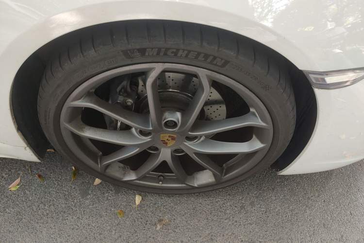 Used Porsche 718 2021 Spyder 2.0T