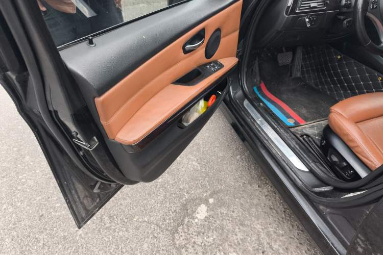 Used BMW 3 Series 2012 325i Luxury Edition