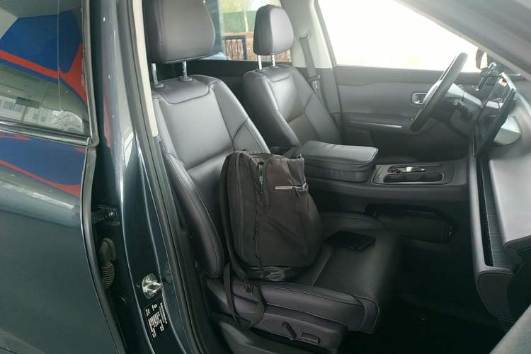 Used Leapmotor C10 2024 210 LiDAR Version Right Front Seat