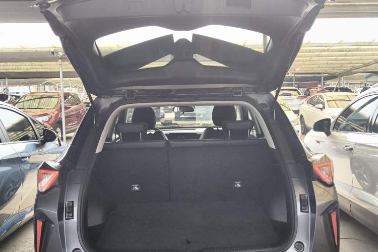 Used GAC Trumpchi GS3 2023 Shadow Speed 270T Enjoyment Edition Trunk