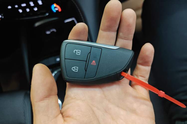 Used Buick Envision 2022 Encore S 552T Two-Wheel Drive Elite Model