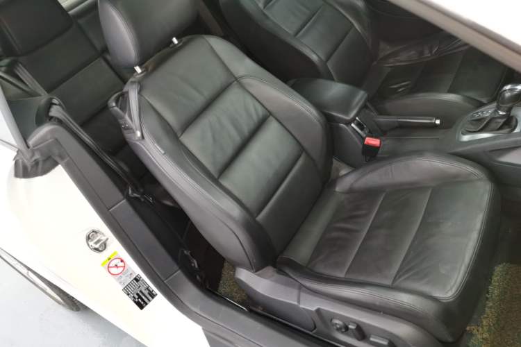 Used Volkswagen Eos 2011 2.0 TSI
