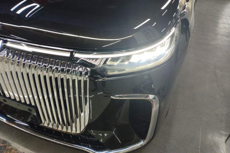 Used VOYAH Dream 2025 PHEV Four-Wheel-Drive Flagship Kunpeng Edition Left Front Headlight