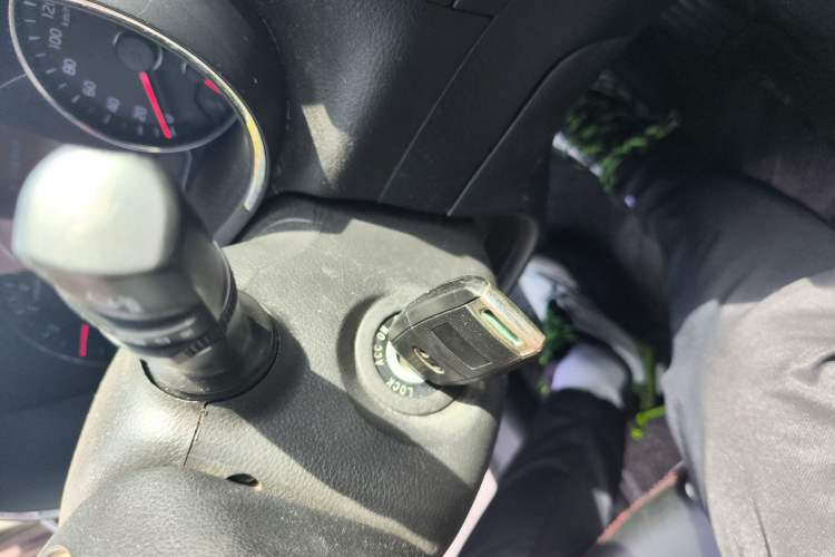 Used Kia K3 2015 1.6L Automatic GL
