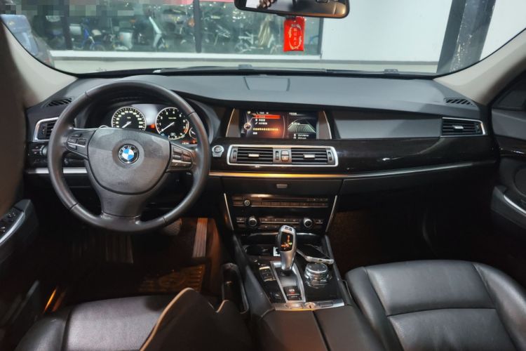 Used BMW 5 Series GT 2015 528i Leading Model