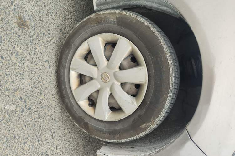 Used Nissan Sunny 2014 1.5XE Manual Comfort Edition
