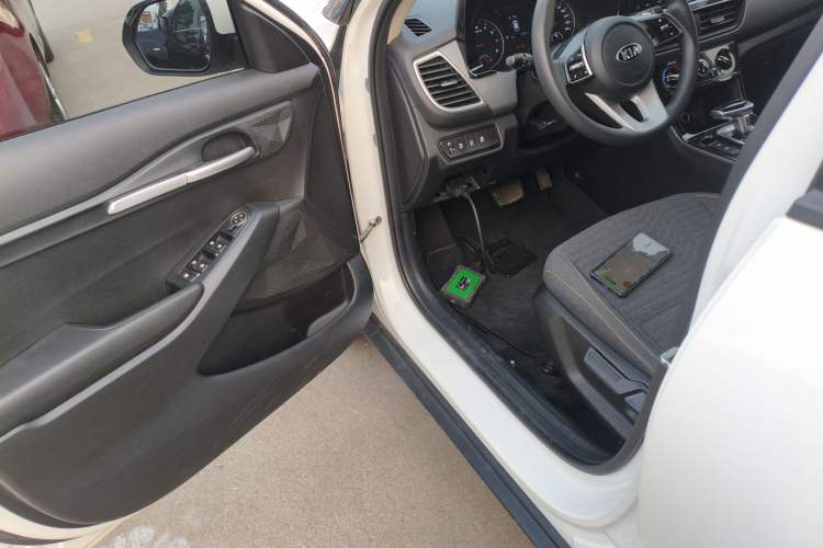 Used Kia KX3 2020 1.5L CVT Comfort Edition
