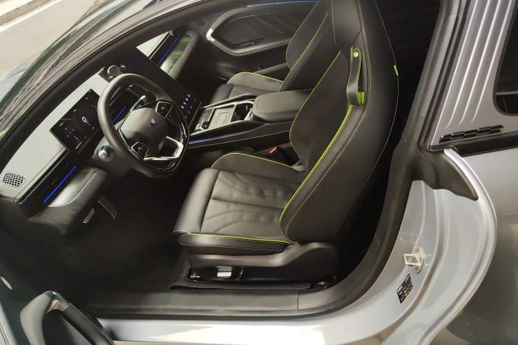 Used NETA GT 2023 560 Left Front Seat