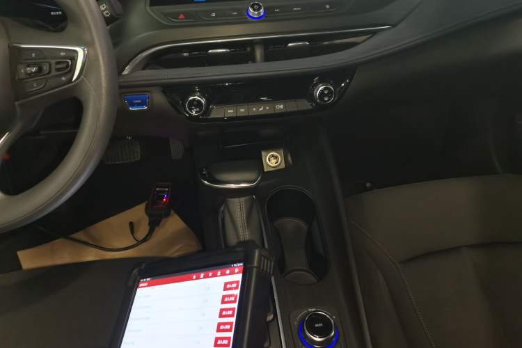 Used Buick Velite 6 2019 Connected Fashion Model