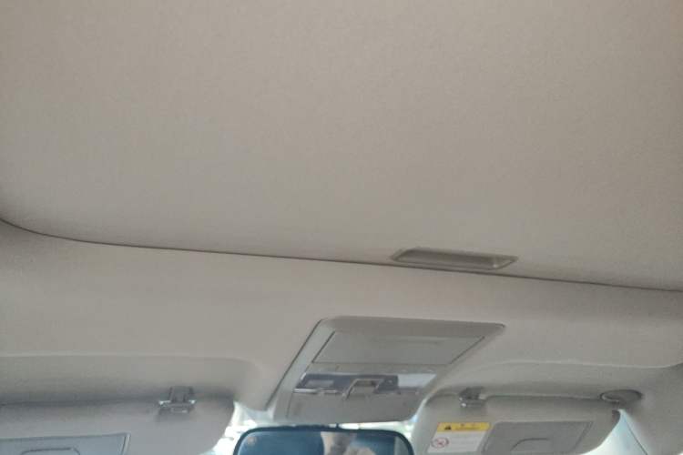 Used Chevrolet Captiva 2015 2.4L 4x4 Flagship Edition 7-Seater Headliner