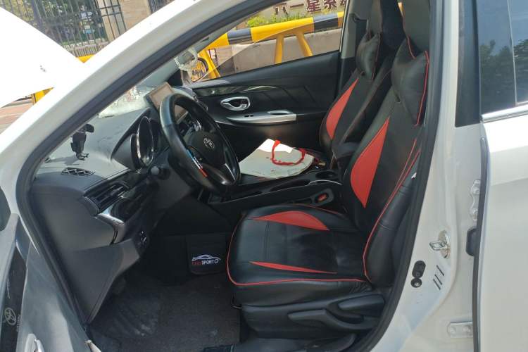 Used Toyota Vios 2021 1.5L CVT Innovation Edition Left Front Seat