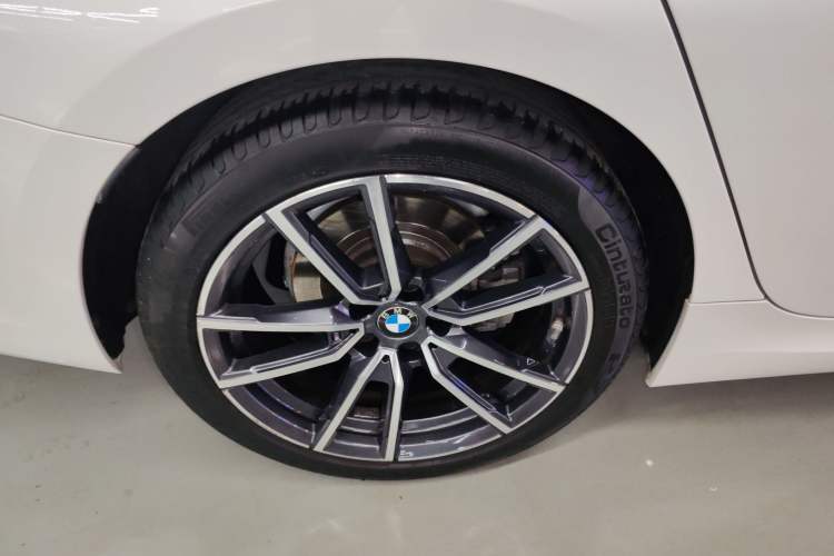 Used BMW 3 Series 2021 Facelifted 320Li M Sport Package Right Rear Wheel Hub