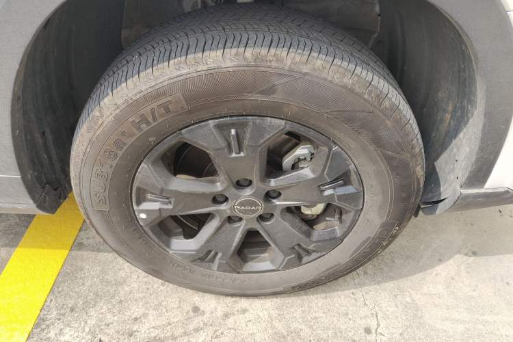 Used Radar King Kong 2025 430 km Two-Wheel Drive Standard Box – Lucky King Right Front Wheel Hub