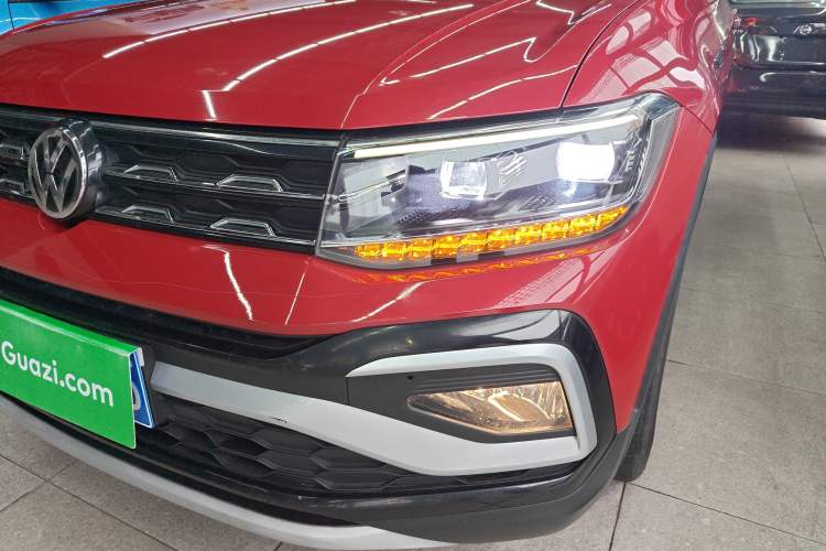 Used Volkswagen T-Cross 2019 1.5L Automatic Comfort Edition Left Front Headlight