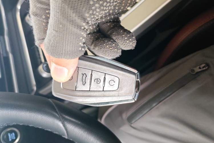 Used Geely Auto Coolray 2020 Facelift 240T DCT Hunter