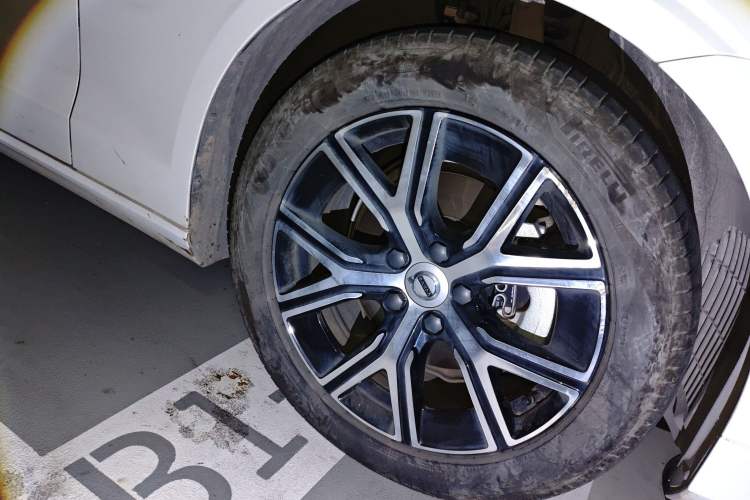 Used Volvo S60 2024 B4 Zhiyi Luxury Edition