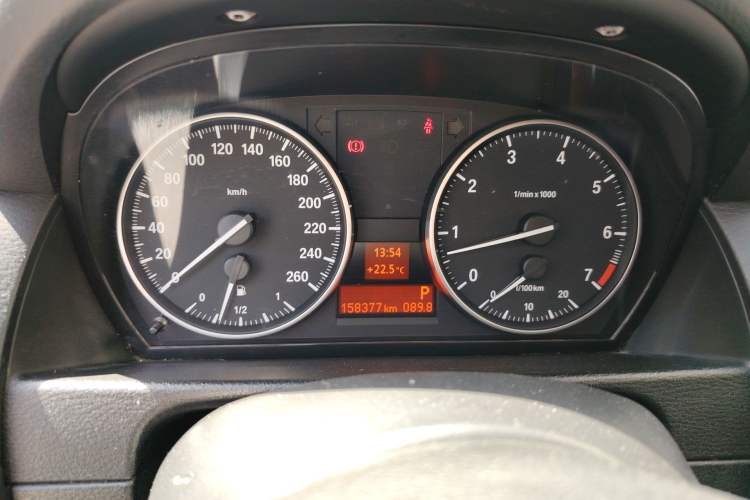 Used BMW X1 2015 sDrive18i Fashion Upgrade Edition Instrument Cluster