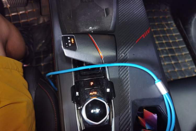 Used CHANGAN OSHAN Z6 2022 Blue Whale 1.5T DCT Luxury Model