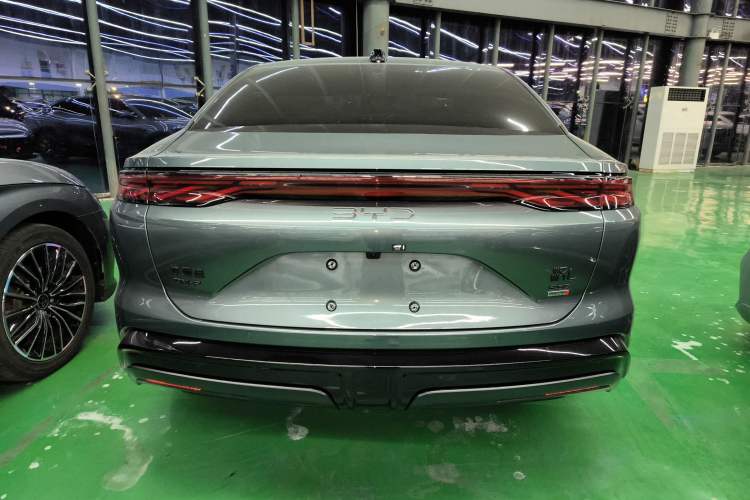 Used BYD Han L 2025 DM-p Four-Wheel-Drive LiDAR Flagship Model
