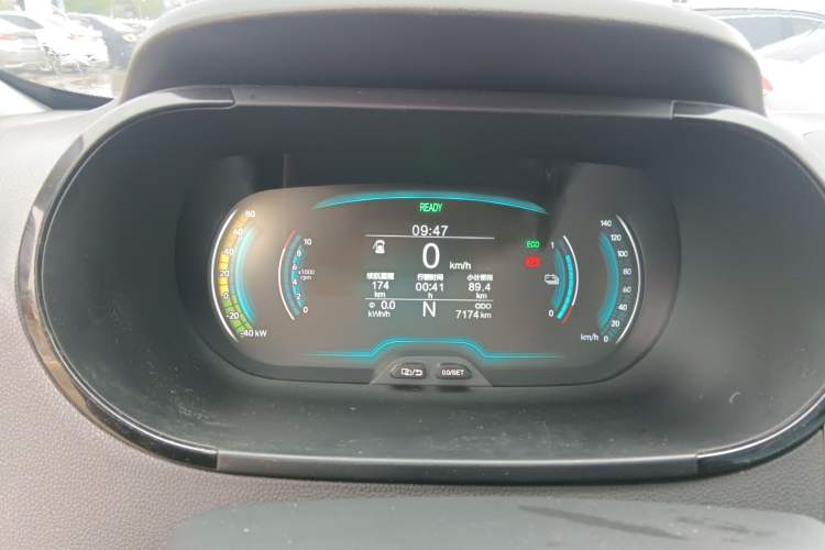 Used Chery QQ Little Ant 2024 Revised Version Youth Edition 251 km True Love Edition 25.05 kWh Instrument Cluster