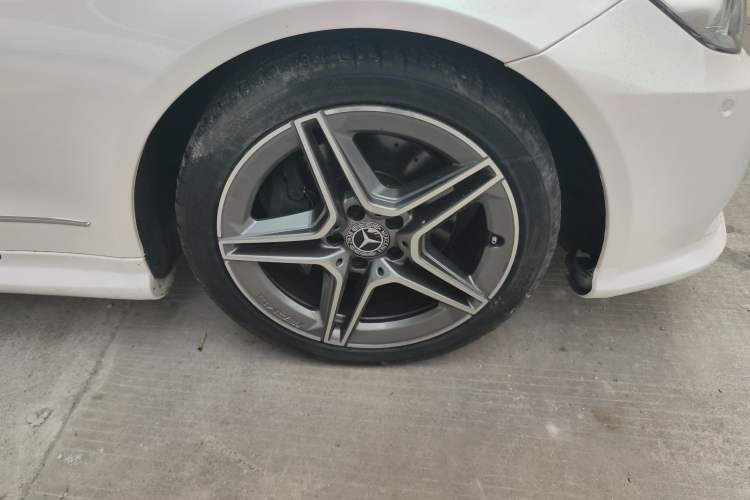 Used Mercedes-Benz E-Class 2012 E 200 CGI Coupe
