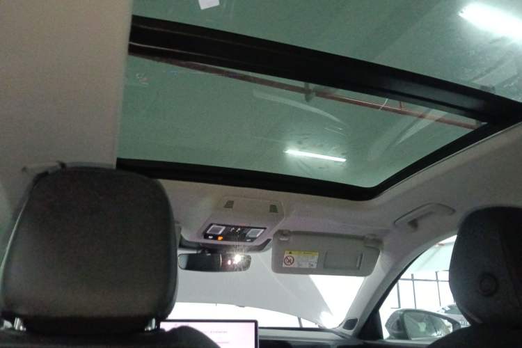 Used Volkswagen Passat 2025 Pro 380TSI Dragon Supreme Edition