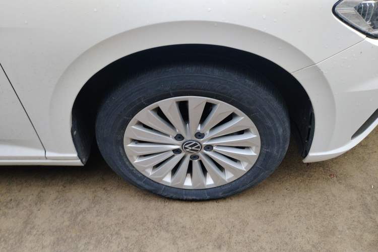 Used Volkswagen Lavida 2021 1.5L Automatic Comfort Edition