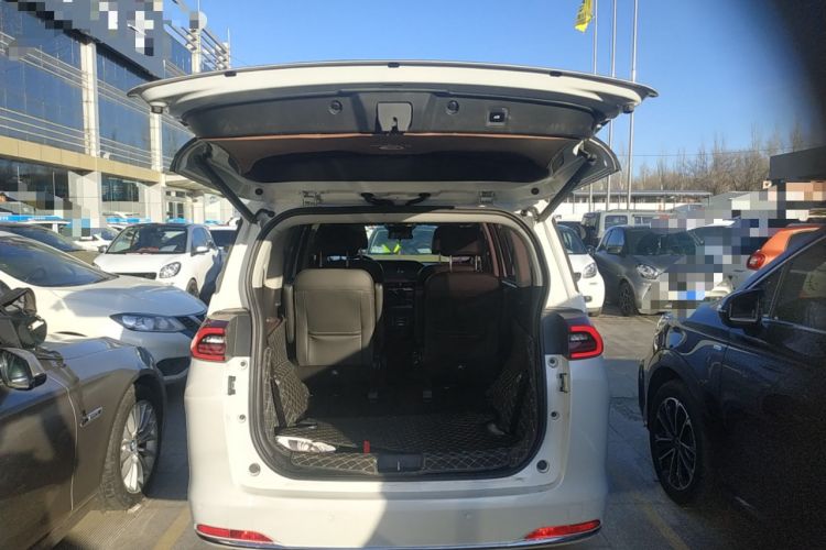 Used GAC Trumpchi M6 2023 PRO 270T DCT Luxury Edition
