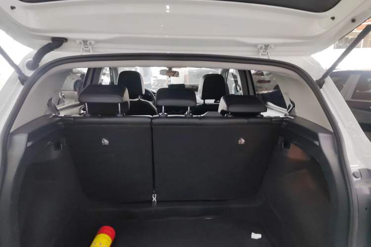 Used Volkswagen Tacqua 2023 200TSI DSG Joy-Connect Edition Trunk