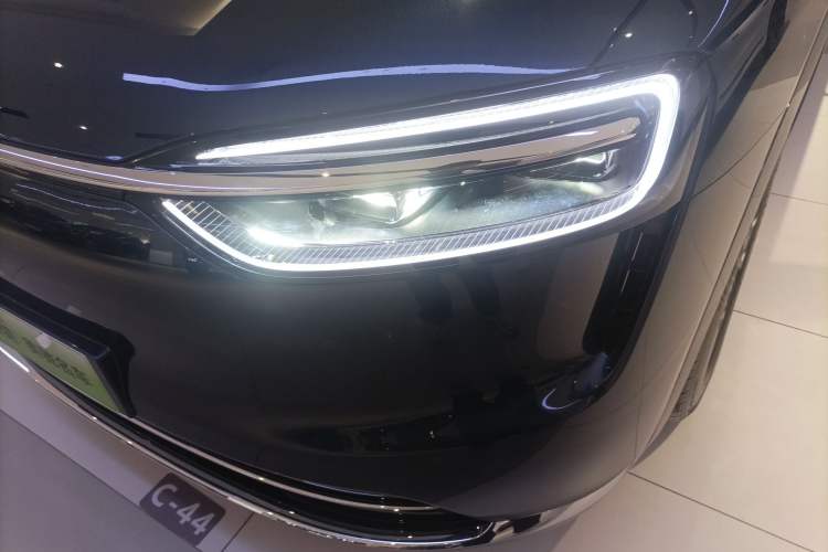 Used Hima AITO M7 2026 Model Range-Extending Max All-Wheel Drive 5-Seater Version
