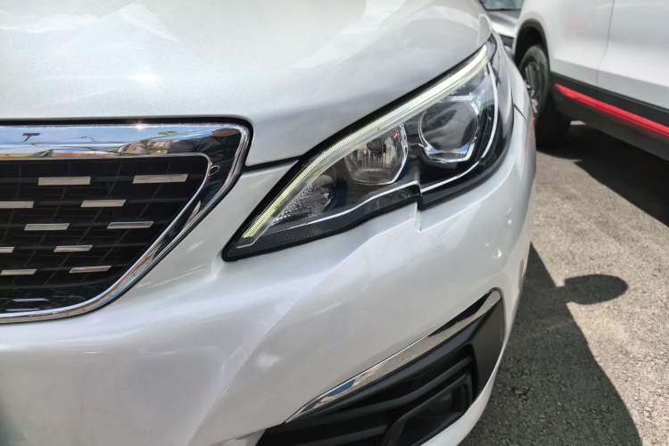 Used Peugeot 308 2019 230THP Automatic Luxury Edition China V Standard Left Front Headlight