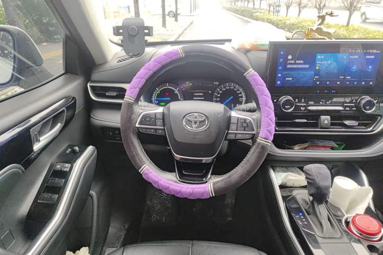 Used Toyota Highlander 2022 Dual-Engine 2.5L Four-Wheel Drive Prestige Version 7 Seats