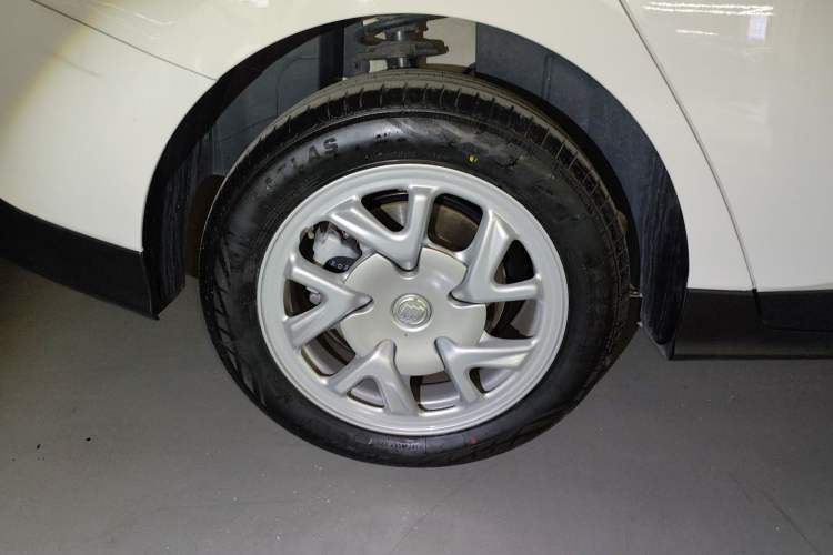 Used Buick Velite 6 2024 450km Range Commuter Version