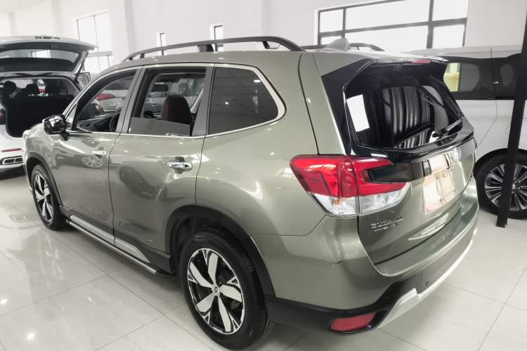 Used Subaru Forester 2020 2.0i e-Boxer Flagship Edition with EyeSight
