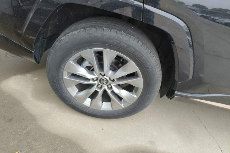 Used Toyota Wildlander 2024 2.0L CVT Two-Wheel Drive Urban Edition
