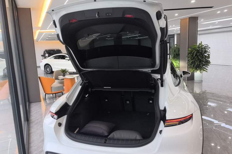 Used Porsche Taycan 2022 Taycan 4 Cross Turismo
